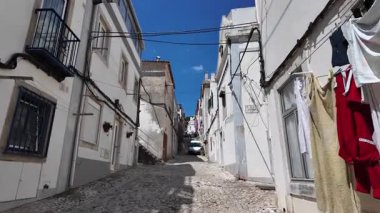 Portekiz sahil kasabasında mimarlık ve yaşam tarzı