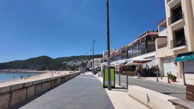 Portekiz renkleri ve deniz manzarası