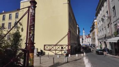 Lizbon sokak turu Portekiz dar tarihi ara sokaklar