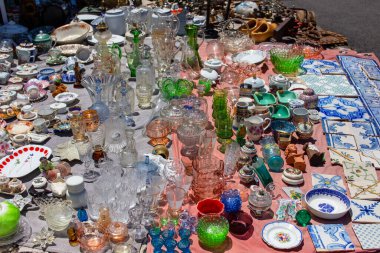 Bit pazarındaki Antika ve Koleksiyonların Geniş Çeşitliliği