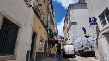 Lizbon 'daki dar Portekiz geçidini mimariyle yürüme mesafesinden daralt