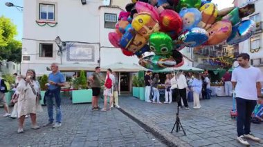 Street dancers and sardine stalls in Lisbon for Saint Anthony