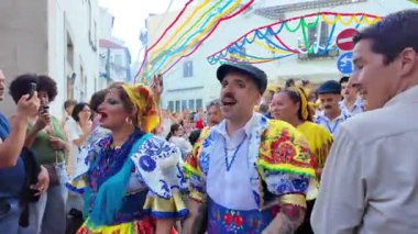 Aziz Anthony Lizbon 'da yürüyüş ve yemek