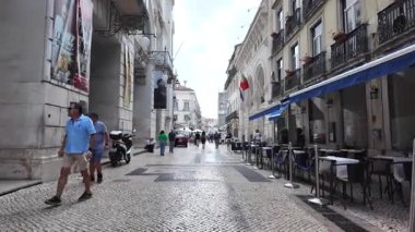 Lizbon 'da yaz havası var Portekiz' in yürüyen mimarisi ve parlak gökyüzü