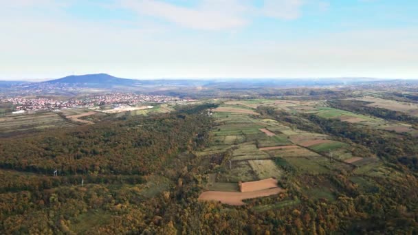 Zauberhafte Luftaufnahme Eines Dorfes Herbst Strahlend Blauer Himmel Mit Wolken — Stockvideo