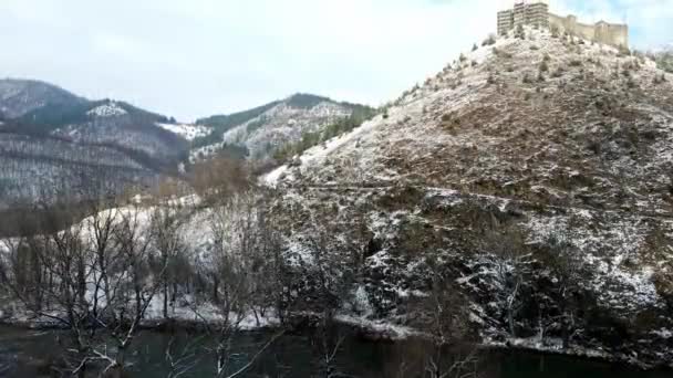 Hermosa Vista Aérea Nevada Del Castillo Medieval Mágico Invierno Cima — Vídeos de Stock