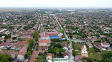 Sırbistan 'ın Novi Becej kentinin hava manzarası