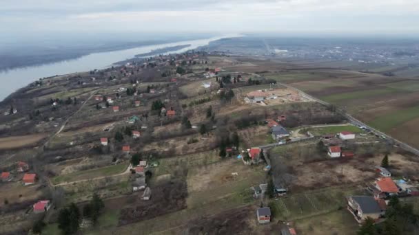Drone Shot Countryside Nestled Hills Riverbank Danube Serbia — Stock Video