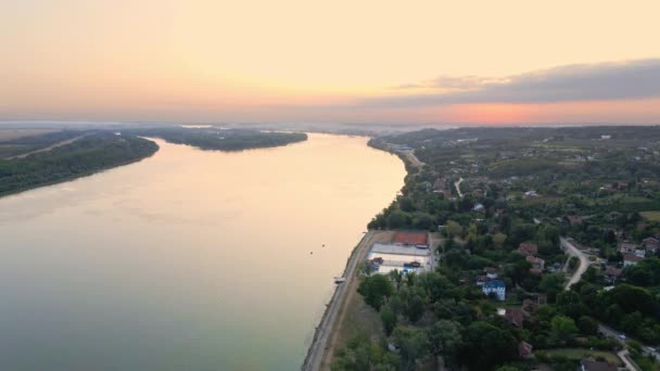 Безпілотні Кадри Світанку Над Річкою Дунай Місті Смедерево Сербія — стокове відео