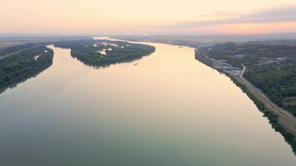 Drone Captura Una Isla Río Danubio Smederevo Serbia Amanecer — Vídeos de Stock
