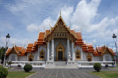 Bangkok 'taki mermer tapınak. Yüksek kalite fotoğraf