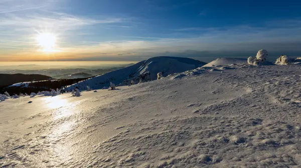 Bir kış rüyası, dev dağlar..