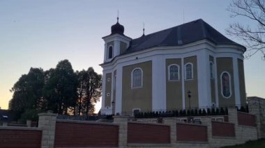 Aziz Mary Kilisesi, Bozanov, Broumov, Çek Cumhuriyeti