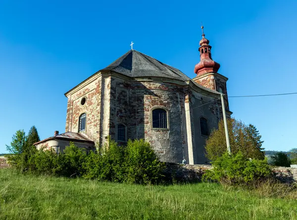 Unutulmuş güzellik, Aziz Anny Kilisesi, Viznov, Broumov, Çek Cumhuriyeti