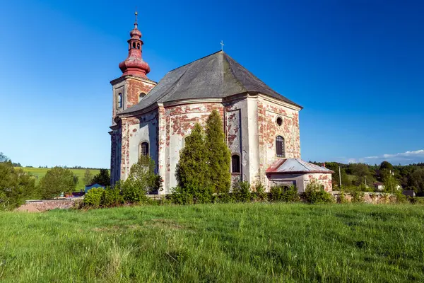 Unutulmuş güzellik, Aziz Anny Kilisesi, Viznov, Broumov, Çek Cumhuriyeti
