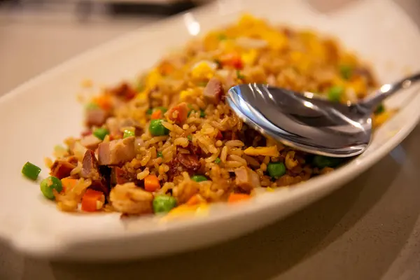 Gebratener Reis Zum Abendessen Oder Mittagessen — Stockfoto