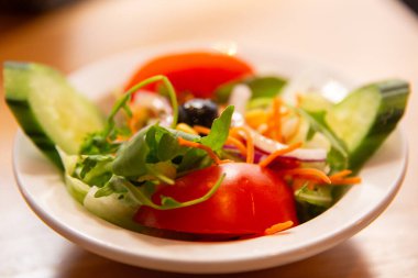 Taze soslu Taze Salata