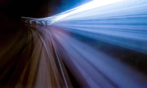 Bir Akortlu ile Işık Treni Hızlanıyor