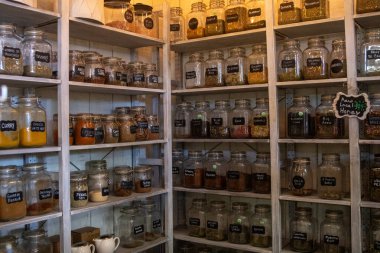 Bitkisel Çözüm İçin Geniş Çaylar