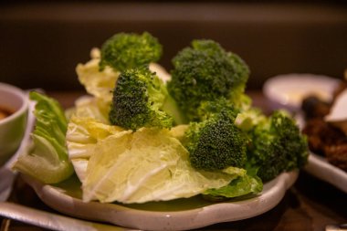 Shabu Shabu ya da Sukiyaki için sebze konserveleri