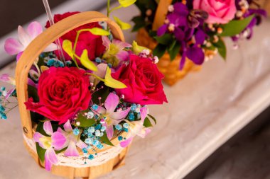 Hediye olarak Şirin Çiçek Sepeti