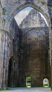 Yazın Oppenau şehrinin eski kalıntıları Kara Orman 'da