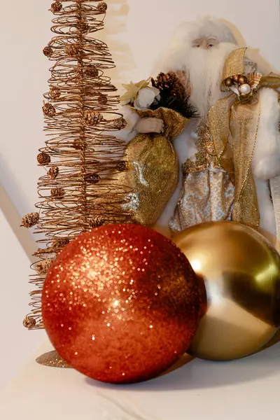 Noel süslemeleri minimum tasarım