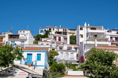 Skiathos, Yunanistan 'ın Panorama resmi. Sporades adalarında güzel bir tatil yeri.