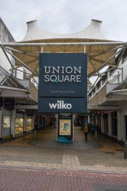Torquay, Devon, uk. 10-29-24. Torquay 'daki Union Meydanı yıkım ve yeniden yapılanma için tasarlandı. Union Caddesi Torquay. 