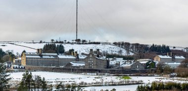 01-07-25. Princetown, Devon, uk. Dartmoor prison in the snow at Princetown in the Dartmoor national park. Granite prison closed due to Radon gas. Law and order image. Crime and punishent. Correctional clipart