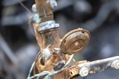 Yanan Motorsikletten Kalan Yanık Parçalar