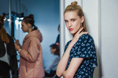 KYIV, UKRAINE - Şubat 01, 2019: Kulis Ukrayna Moda Haftası 2019-2020