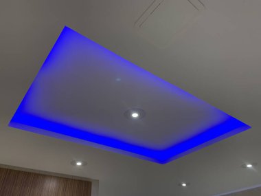 Mavi tavan aydınlatma özelliği, mavi ışıklandırma, beyaz tavan