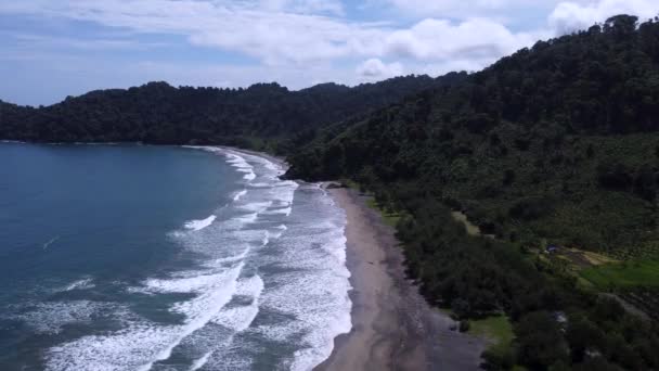 Вид Воздуха Pantai Jolosutro Восточная Ява Индонезия Пляж Белым Песком — стоковое видео