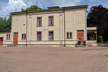 Hjo 'ya günlük gezi. Şehir İsveç 'in Skaraborg-İsveç' teki en büyük ikinci gölü olan Vaettern 'de yer almaktadır.