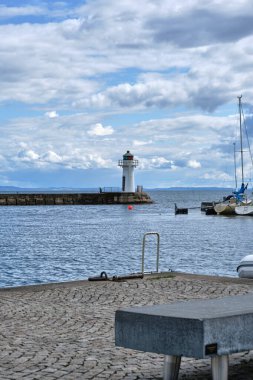 Hjo 'ya günlük gezi. Şehir İsveç 'in Skaraborg-İsveç' teki en büyük ikinci gölü olan Vaettern 'de yer almaktadır.