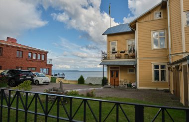 Impressions from the wooden town of Hjo, located at Sweden's second largest lake, the Vaettern, in the province of Skaraborg