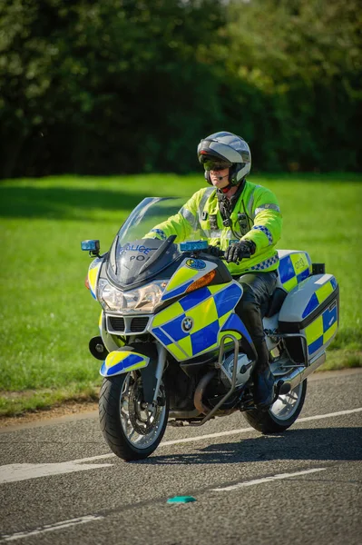 Polis motosikletçisi, Essex, İngiltere, İngiltere