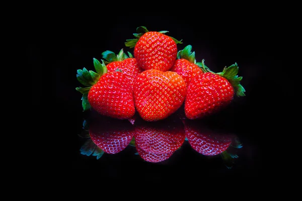Φράουλες Ανακλαστική Επιφάνεια — Φωτογραφία Αρχείου