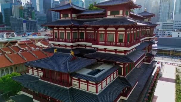 Повітряні Кадри Храму Реліквій Будди Сінгапурі Буддійський Храм Розташований Районі — стокове відео