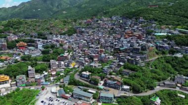 Jiufen eski sokağının 4K görüntülerinde Tayvan 'da birçok konut var. Tayvan 'ın kuzey kıyısındaki 