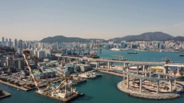 Busan 'ın liman bölgesi. Hava görünümü