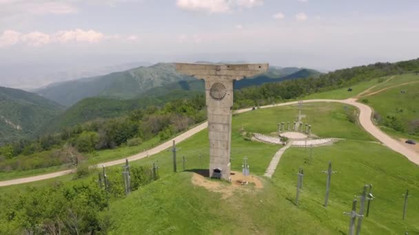 Vista Aérea Del Monumento Batalla Didgori Georgia — Vídeos de Stock