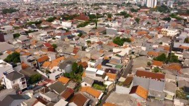 Batı Jakarta 'da yoğun bir mahalle.