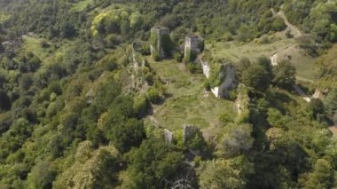 Gürcistan 'daki Chakvinji kalesinin hava savaşı