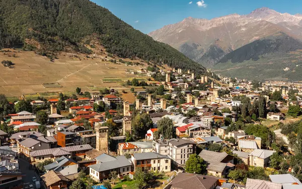 Mestia, Gürcistan 'ın Svaneti bölgesinde yer alan bir şehirdir.