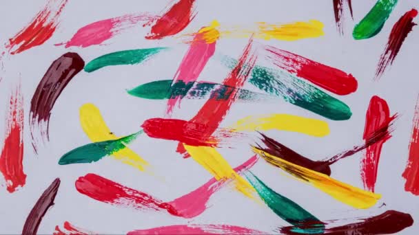 抽象的なカラフルな水彩ブラシストローク ホワイトペーパーにブラシを点滅する抽象的な要素 — ストック動画