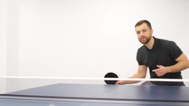 Adult Men Playing Table Tennis Bright Hall Ping Pong Hobby — Stockvideo