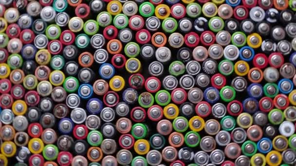 Large Number Colored Finger Batteries Movement Circle Used Batteries — Αρχείο Βίντεο