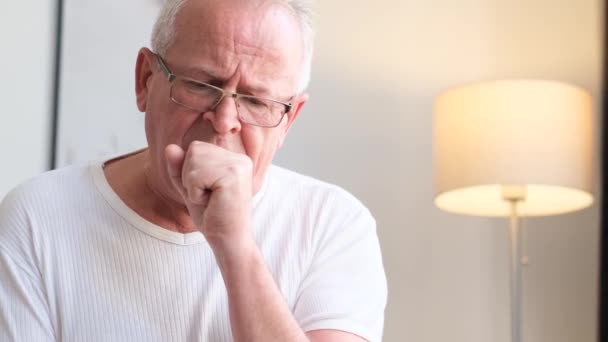 Disease Concept Sick Elderly Man Coughs Pensioner Suffering Face Flu — Wideo stockowe